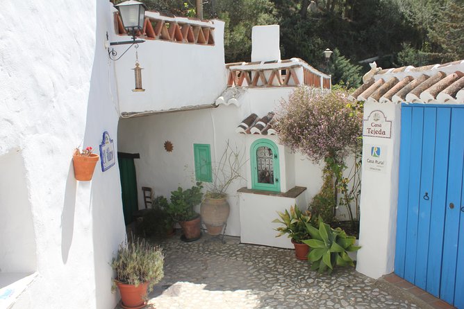 Semi-Private Tour to Frigiliana and the Lost Village With Lunch Included - Recommendations for Travelers