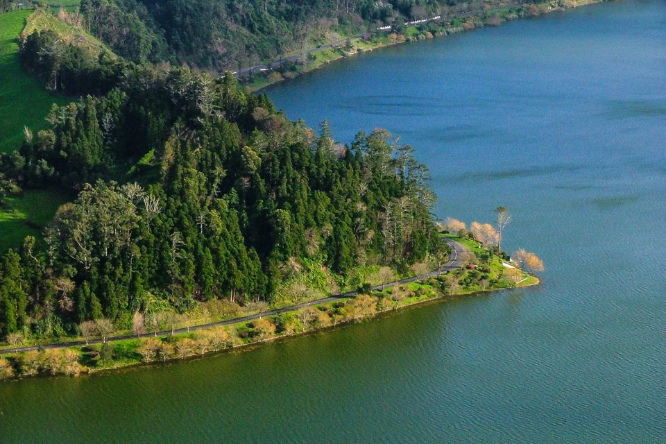 Sete Cidades: Full Day Jeep Tour and Walking Trail - Required and Not Allowed