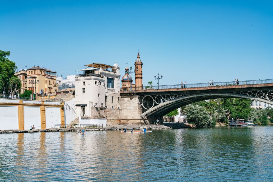 Seville: 1-Hour Guadalquivir River Sightseeing Eco Cruise - Historical Commentaries and Insights