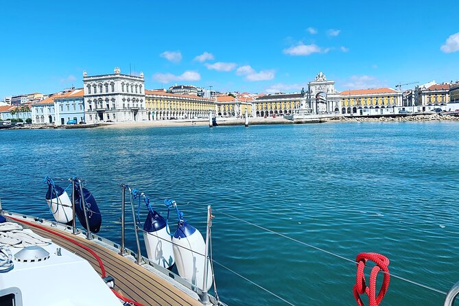 Sightseeing Lisbon Sailing Tour - Small-Group 2-Hour - Group Size Limit