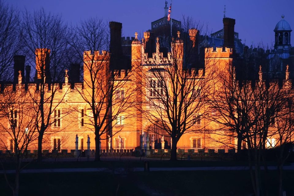 Skip-The-Line Hamptoncourtpalace Guided Day Trip From London - Transportation and Logistics