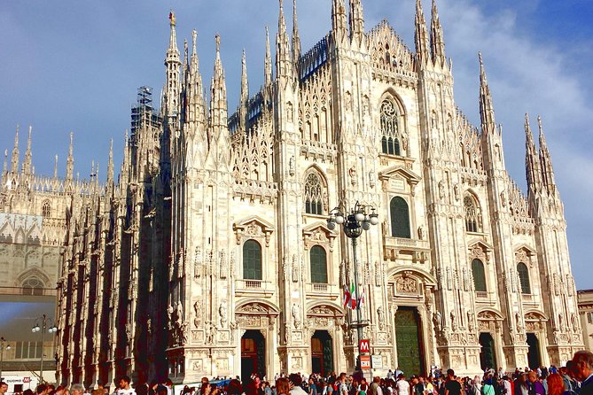 Skip the Line: Milan Duomo Guided Tour & Hop on Hop off Optional - Accessibility Features