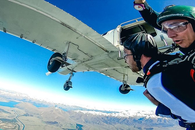 Skydive Mt. Cook - 60+ Seconds of Freefall From 15,000ft - What to Expect During Your Jump
