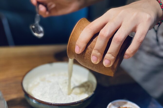 Small-Group Khinkali and Khachapuri Cooking Class in Tbilisi - Accessibility and Transportation
