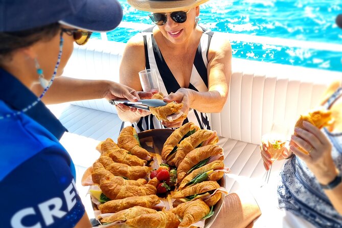 Snubfin Dolphin Eco Cruise From Broome - Guest Reviews and Feedback