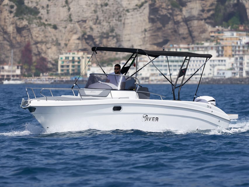 Sorrento: Private Capri Speedboat Tour With Snacks & Drinks - Inclusions and Exclusions