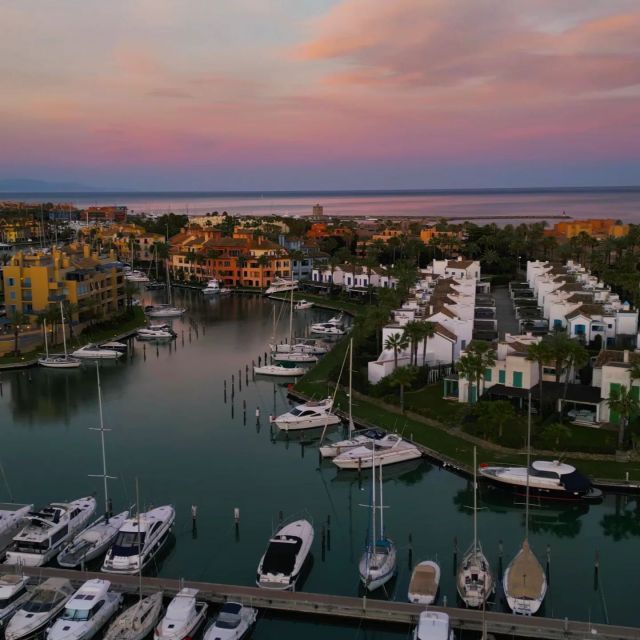 Sotogrande: Private Sailing Tour + Drink (For Groups) - Participant Restrictions