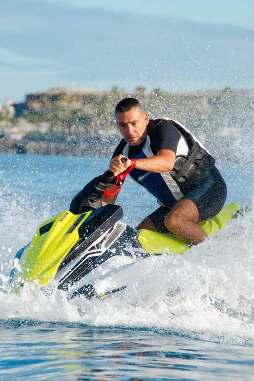 St. Julians: Jet Ski Rental in St. Georges Bay - Small Group Experience