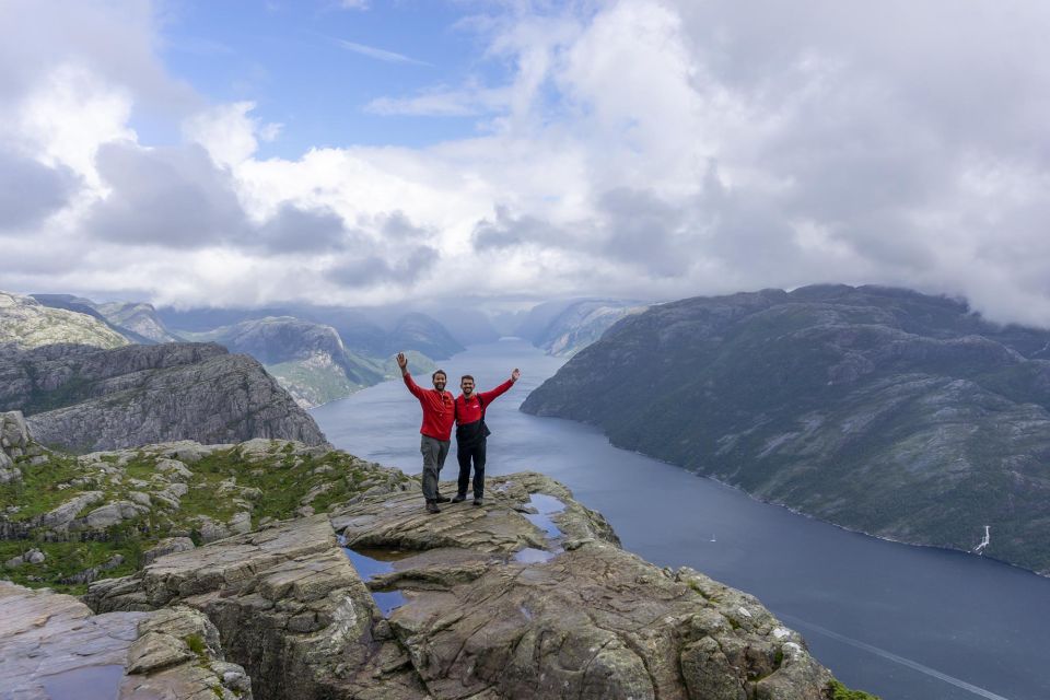 Stavanger: Preikestolen Classic Hike and Side Trail - Participant Guidelines