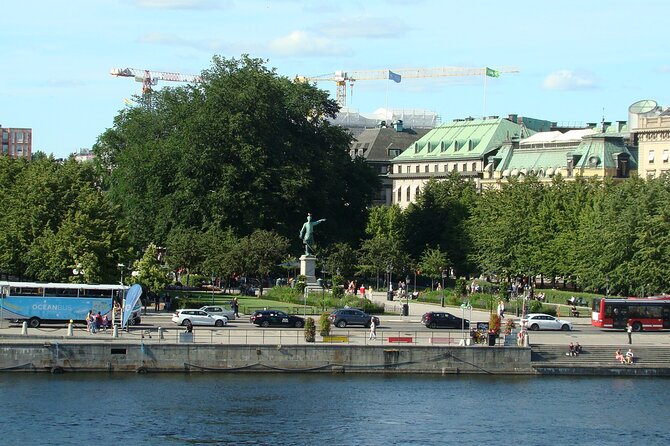 Stockholm- A Beauty On The Water: Old Town Walking Tour and Boat Trip Combined - Meeting and End Points