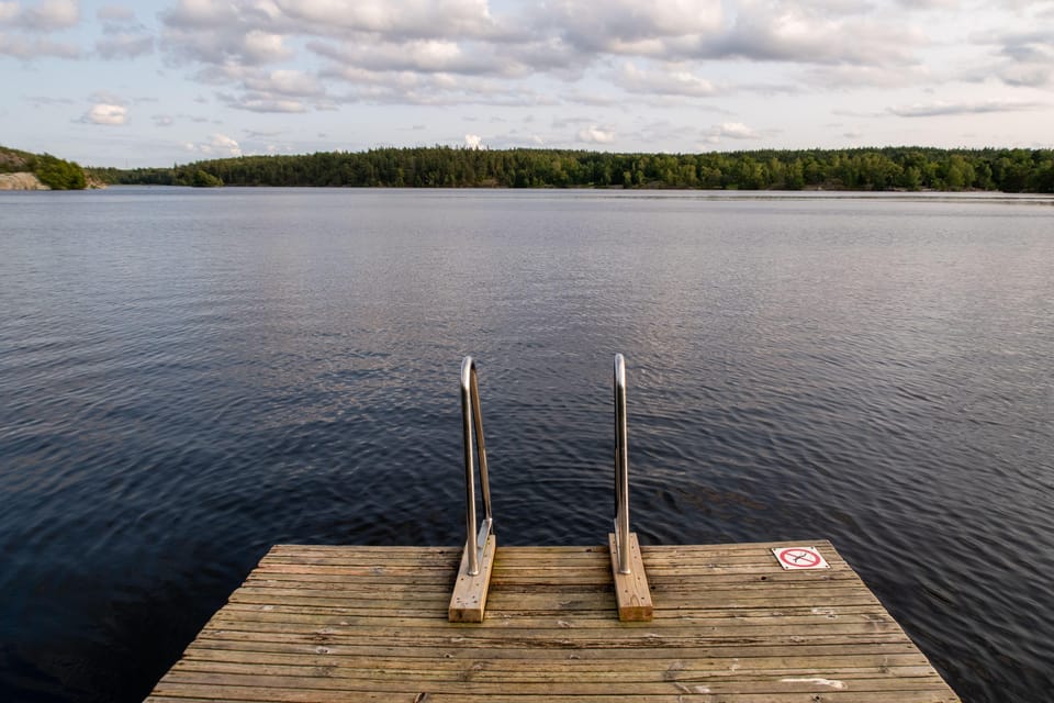 Stockholms Nacka Nature Reserve: 3-hour Hike for Beginners - Participant Restrictions