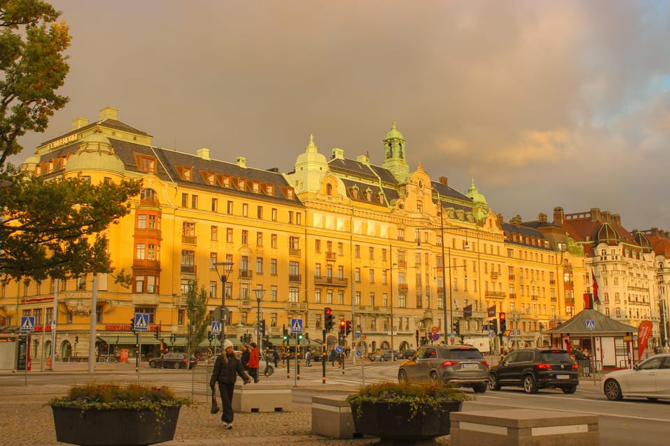 Stockholm:Scandinavian Art, Architecture & Design Experience - Meeting Point and Arrival