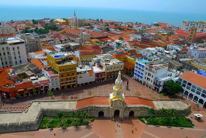 Street Food Tour in Cartagena Walled City and Getsemani - Exploring Cartagenas Culinary Scene