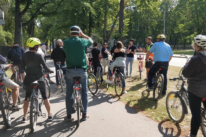 Tallinn Bike Tour With Electric Bikes - Health and Accessibility Features