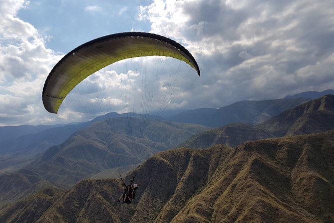 Tandem Flight Paraglider With Instructor + HD - Additional Considerations and Policies