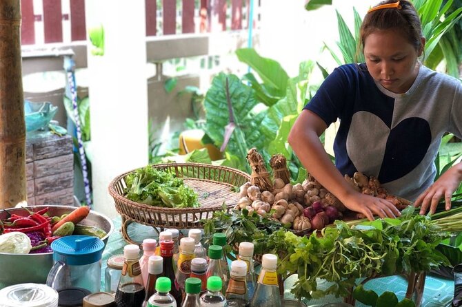 Thai Cooking Class in Koh Samui - Included Amenities for Participants