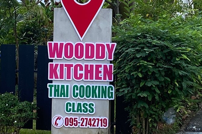 Thai Food Experince Cook & Eat 2 Famouse Thai Dishes - Important Exclusions to Note