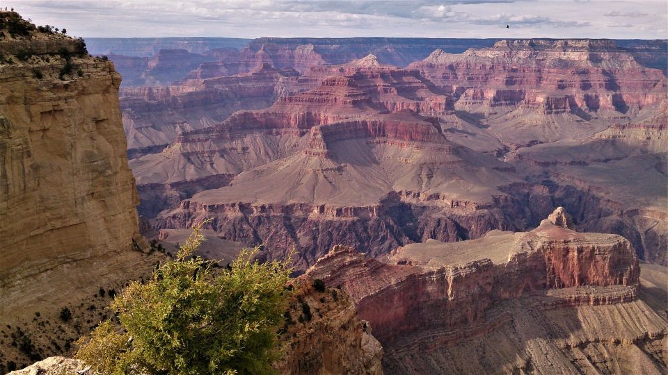 The Grand Canyon South Rim: In-App Audio Tour (ENG) - Experiencing Historic Grand Canyon Sites