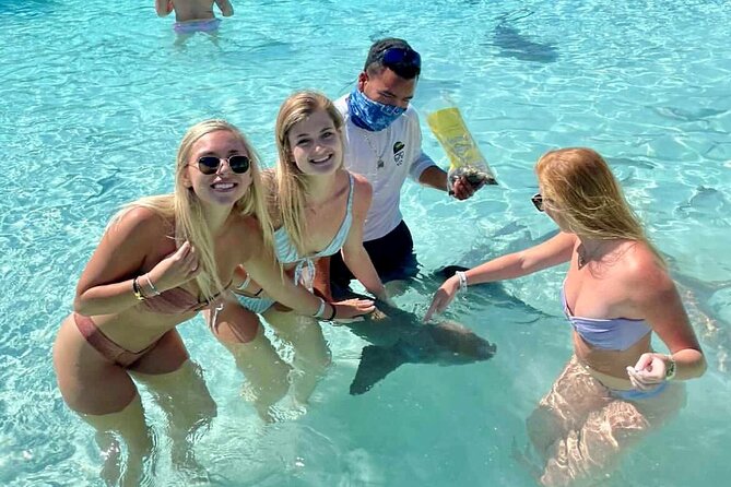 The Ultimate Exuma Day Trip and Island Discovery - Meeting and Pickup Details
