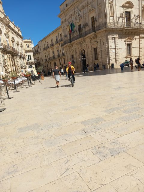 Tour in Ortigia and Syracuse by E-Bike - Participant Requirements