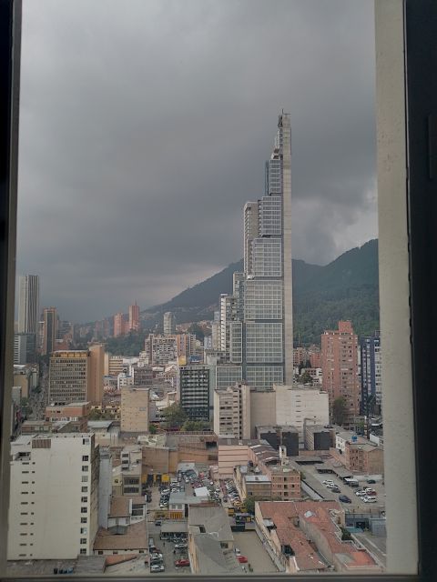 Tour of Colombian Emeralds & Building Viewpoint - Educational Insights
