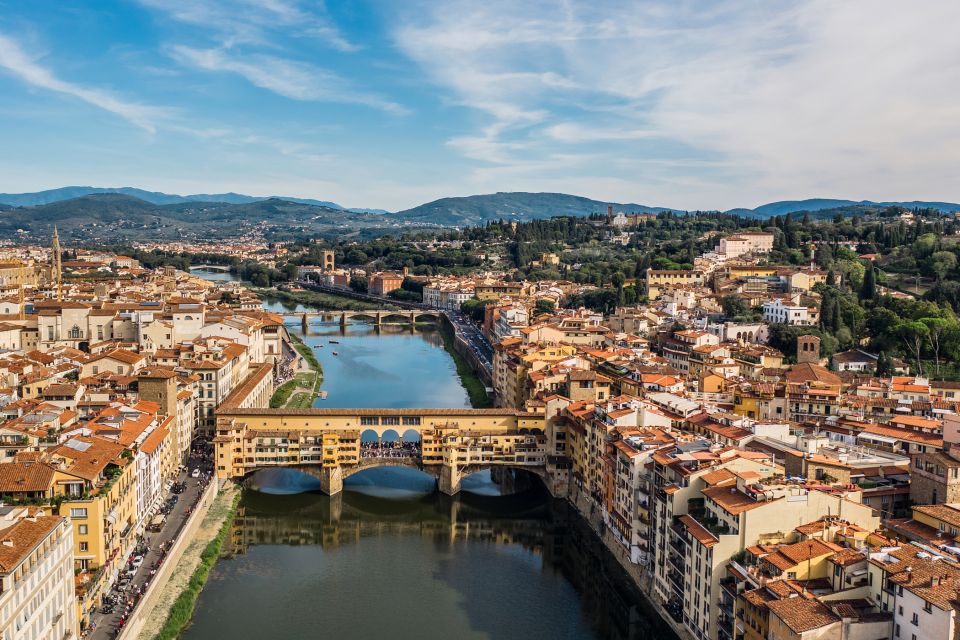 Transfer to or From the Florence Airport by Deluxe Van - Pickup and Drop-off