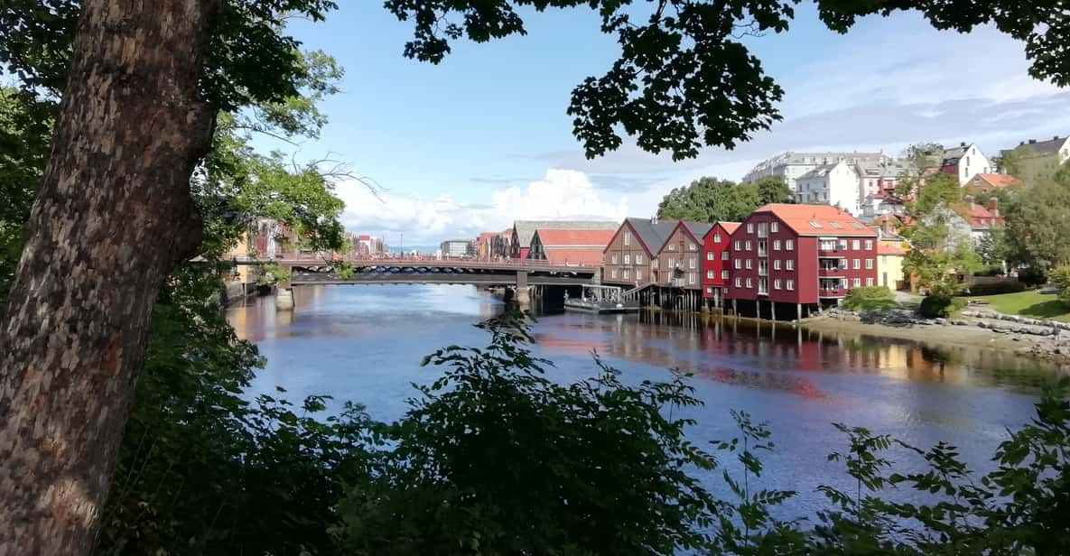 Trondheim : Explore the City of Kings With a Local Guide - Bakklandet and the Bicycle Lift