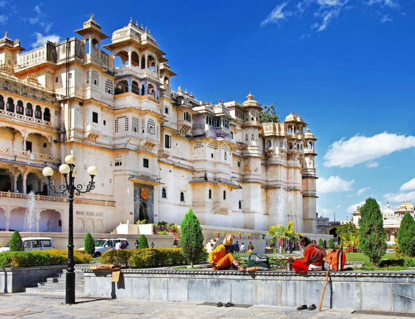 Udaipur: Private Guided Udaipur Sightseeing Tour - Transportation Options