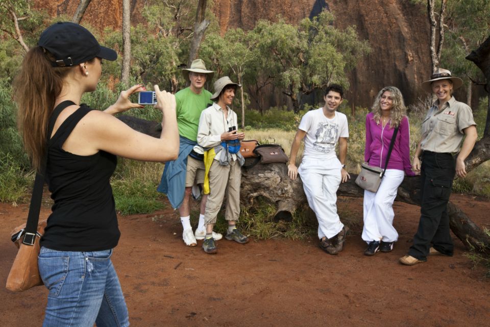 Uluru: Guided Trek of Ulurus Base in a Small Group - Directions