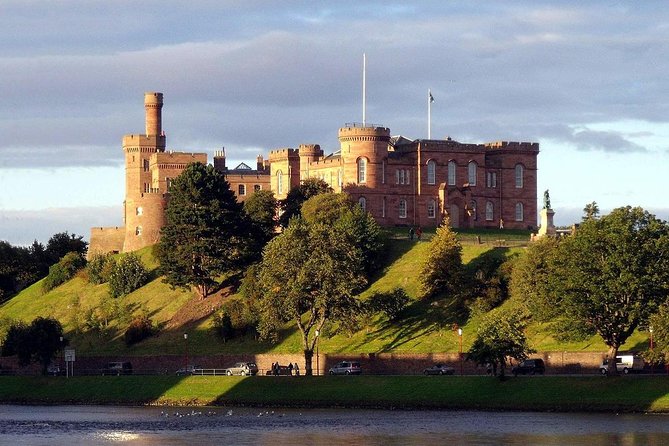 Urquhart Castle, Loch Ness Centre, Gin, Outlander Sites - Accessibility and Mobility Considerations
