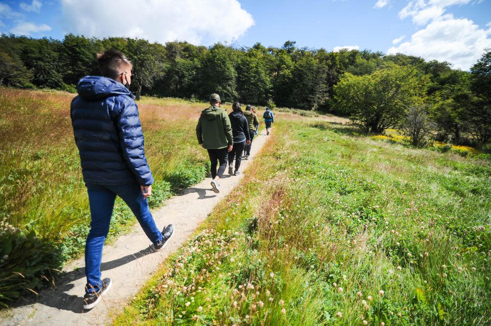 Ushuaia: Tierra Del Fuego National Park Tour With Lunch - Guided Experience Details