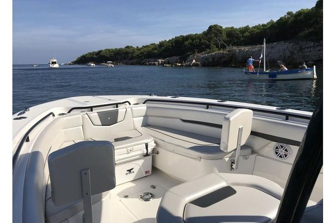 USVI Private Boat Charters - New, Fast Powerboats for Half and Full Day - Accessibility and Transportation