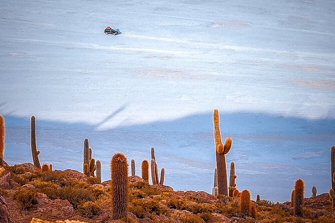 Uyuni Salt Flats 3 Days/ 2 Nights With English Speaking Guide - Group Size and Experience