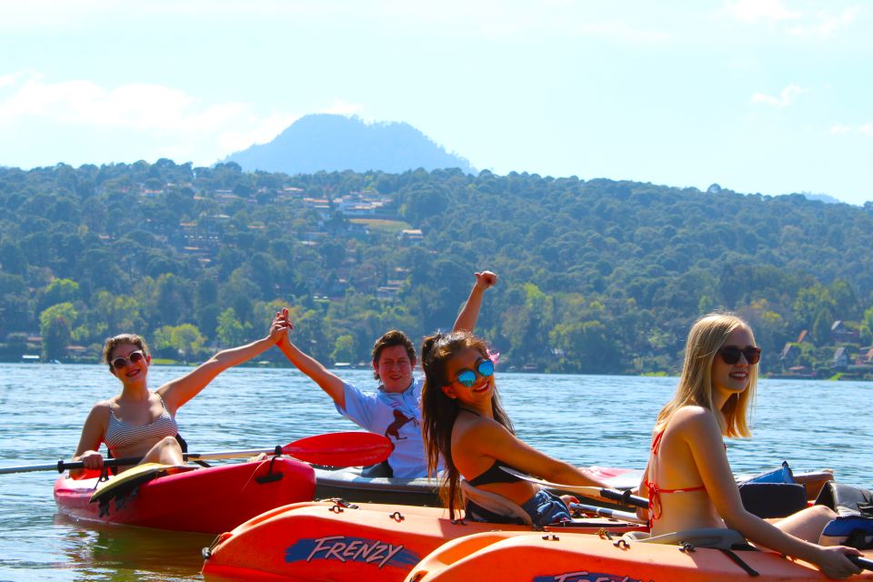 Valle De Bravo: Kayaking Tour - Preparing for the Kayaking Tour