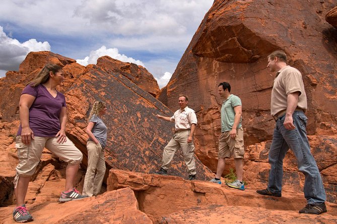 Valley of Fire Luxury Tour Trekker Excursion - Accessibility and Recommendations