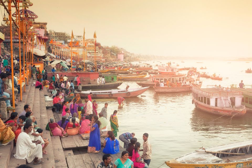 Varanasi: Boat Ride, Akhada Visit, and Heritage Walk - Local Culture and Customs