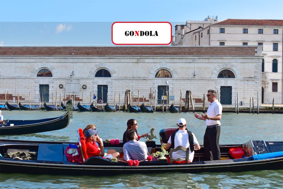 Venice: Romantic Sunset Shared Gondola Ride - Group Size and Limitations