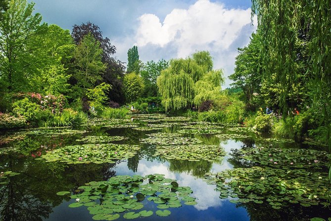 Versailles Palace & Giverny Private Guided Tour With Lunch - Priority Access - Pricing Details