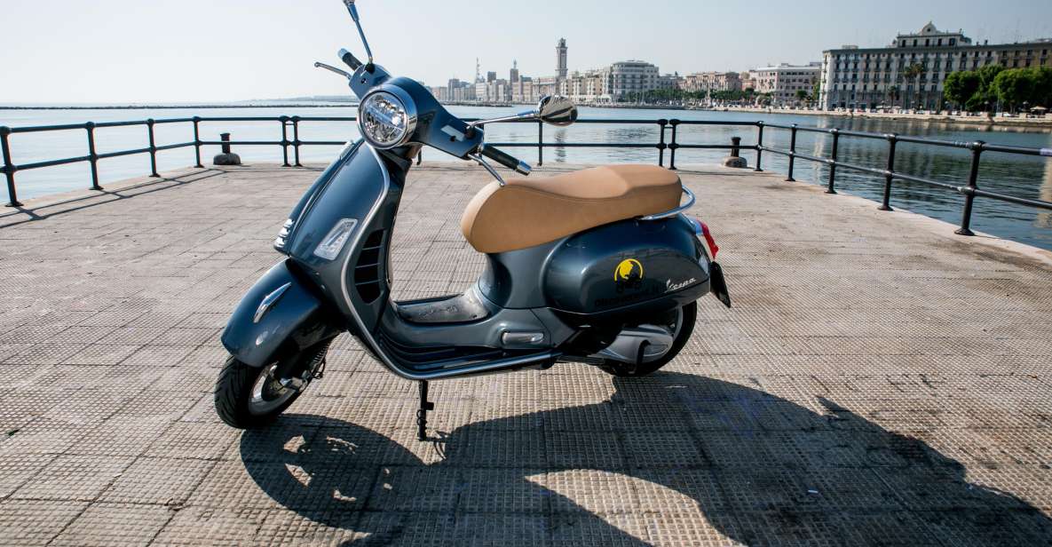 Vespa Tour in Bari - Requirements