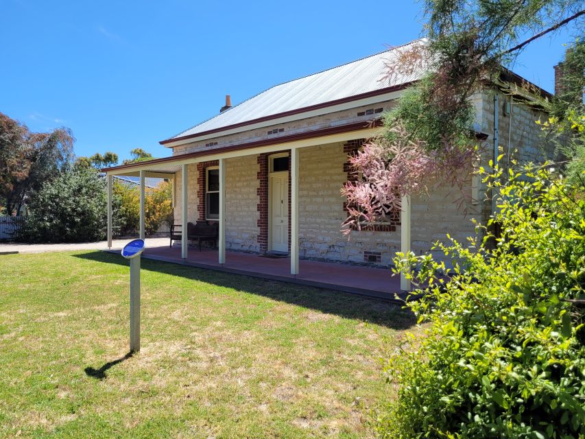 Victor Harbor: Stories of Shipwrecks & Settlers Walking Tour - Inclusions