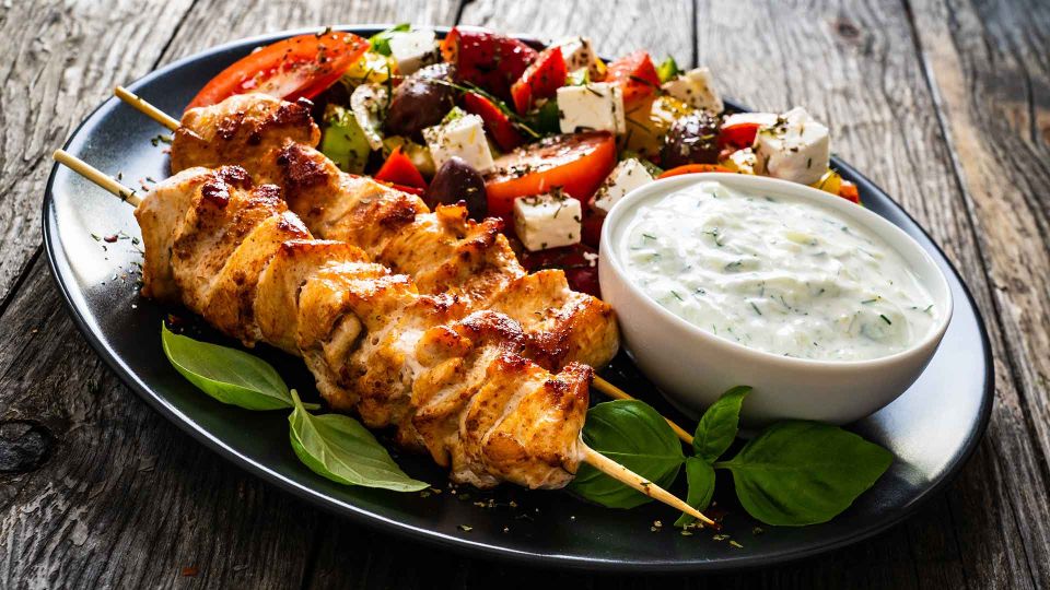 Vienna: 3,5-Hour Danube Cruise Greek Night - Customer Reviews