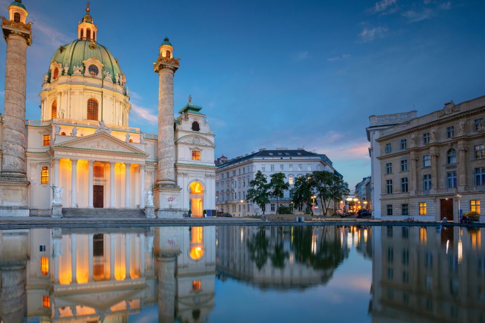 Vienna: First Discovery Walk and Reading Walking Tour - Included Features and Benefits