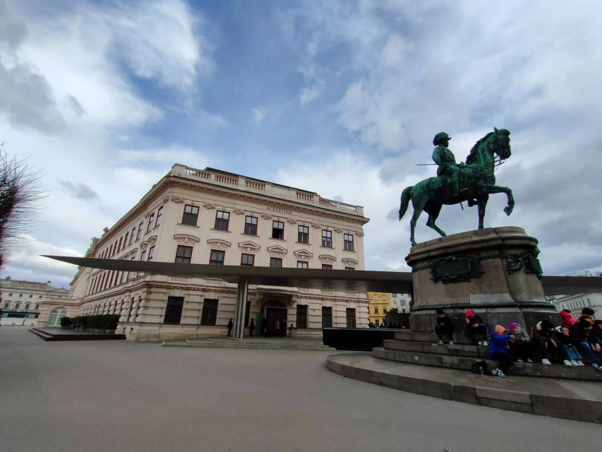 Vienna Historical Highlight City Tour + Wine Tasting - Wine Tasting Experience