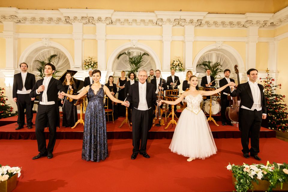 Vienna: Strauss & Mozart Christmas Concert at Kursalon Wien - Nearby Attractions