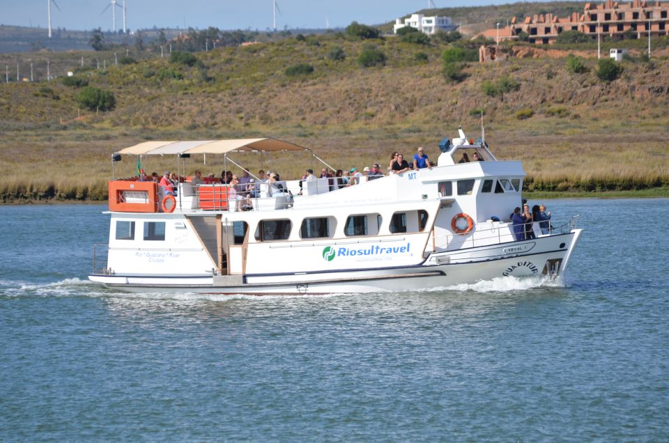 Vila Real De Santo Antonio: Guadiana River Cruise With Lunch - Taking in Nature