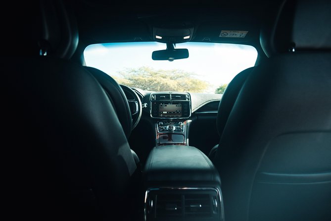 VIP Luxury Sedan Airport Transfer - Tips for a Smooth Journey
