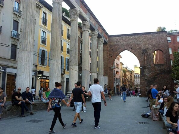 Walking Food Tour of Milan With Tastings - Tasting Milans Iconic Dishes