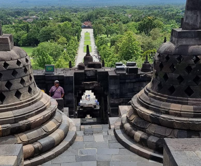 Yogyakarta: Borobudur Temple Half Day Tour - What to Expect