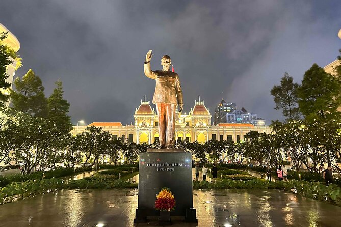 2 Hours Evening Walking Tour in Saigon With Professional Guide - Accessibility Information