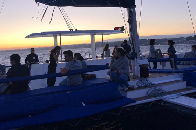 2H Private Sailing Catamaran Vertigo Tour in Lisbon up to 18pax - Accessibility and Special Needs